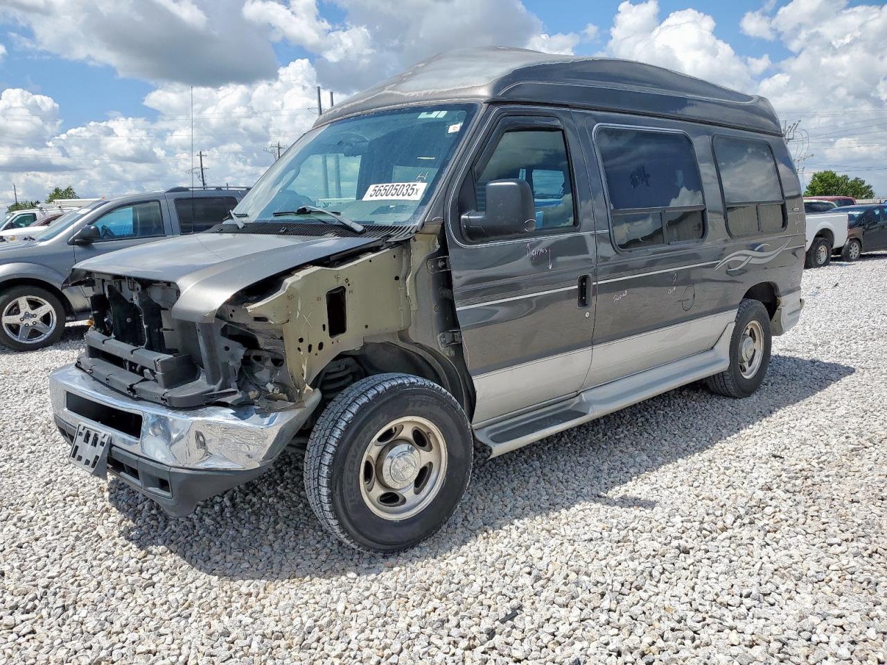 2008 Ford Econoline E250 Van for Sale in Haslet, TX - Front End