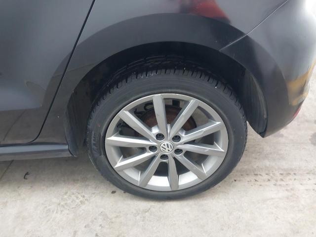2014 VOLKSWAGEN POLO SE DE