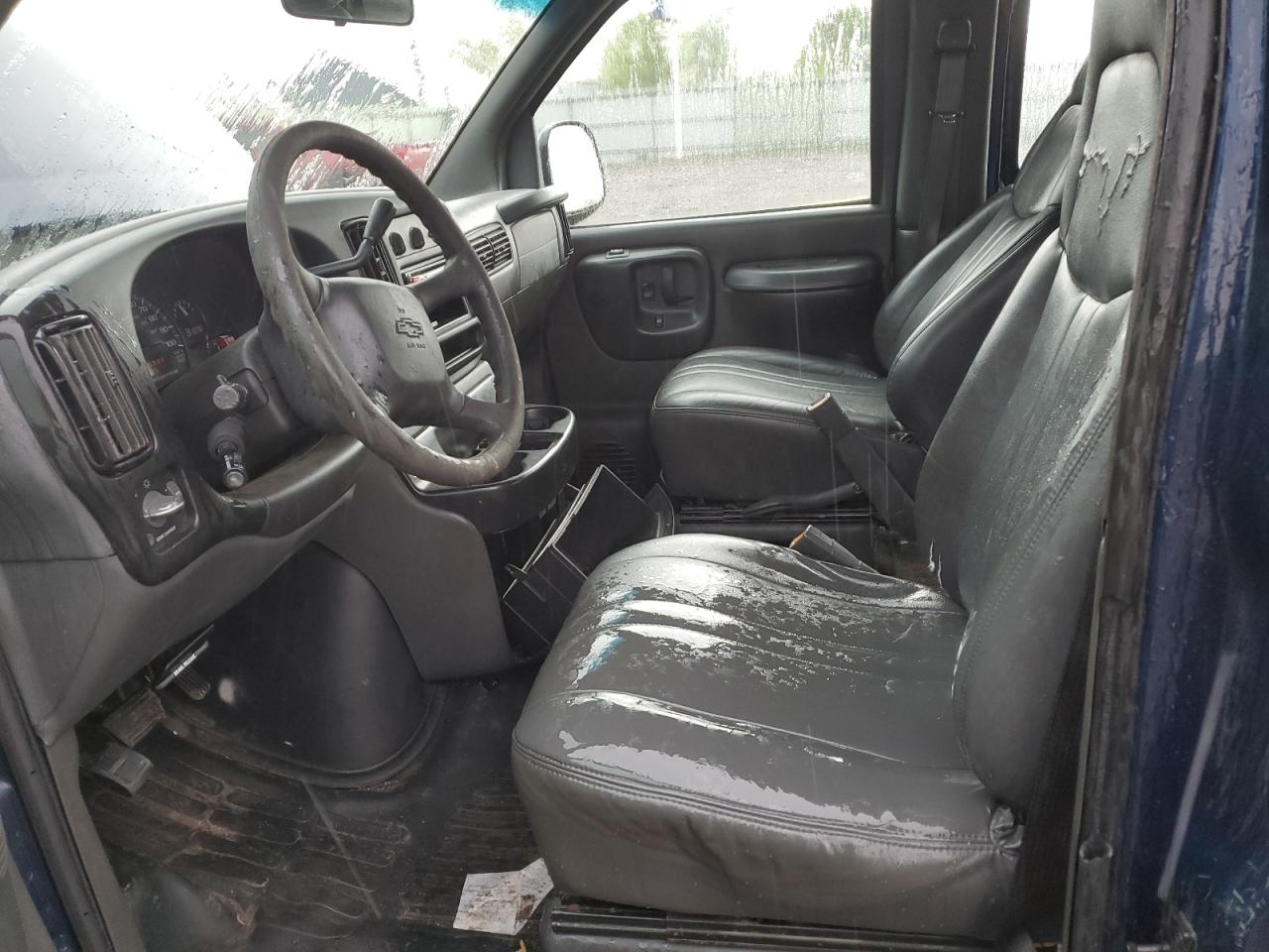2002 Chevrolet Express G1500 VIN: 1GCFG15M121203516 Lot: 57314065