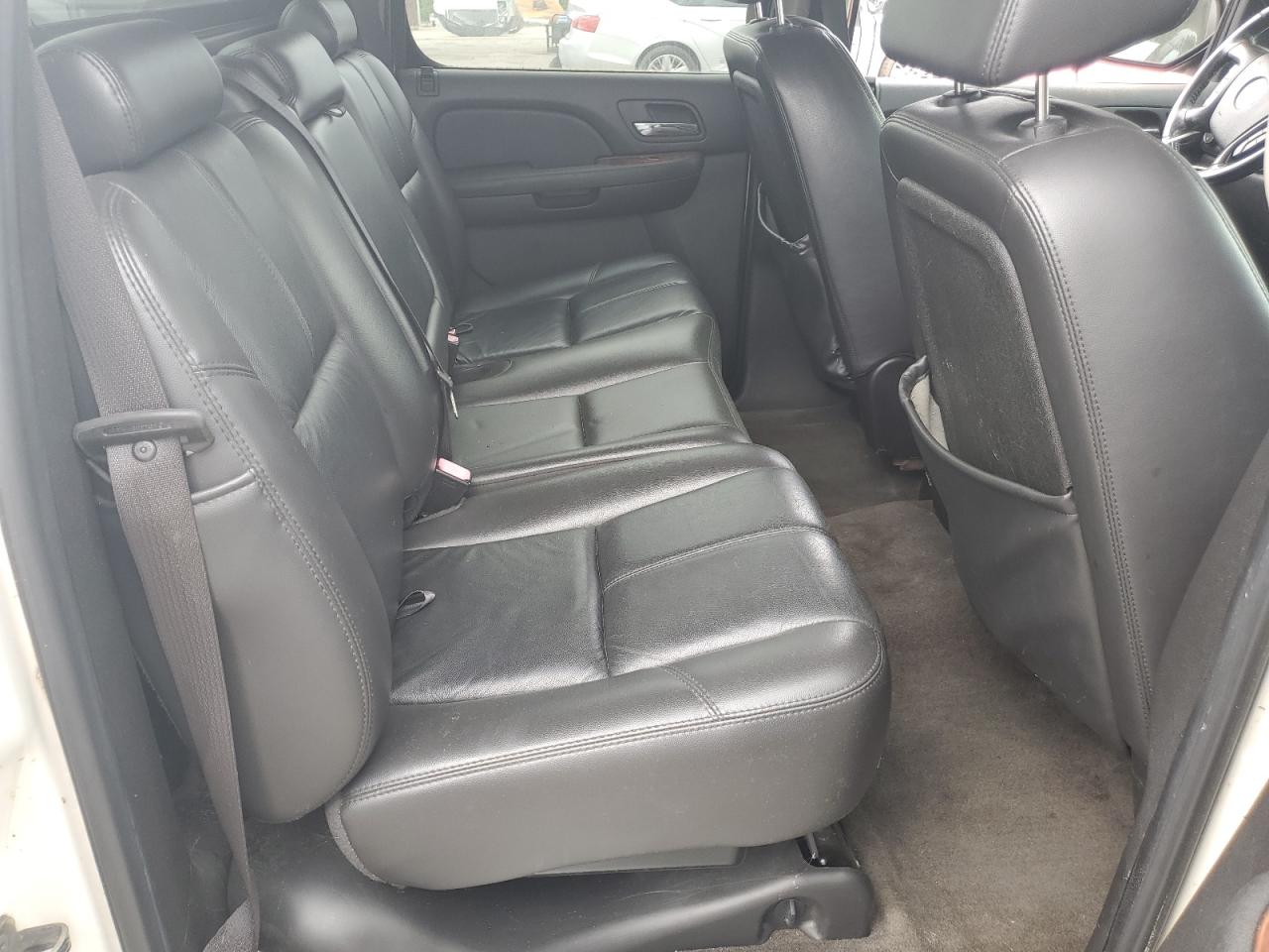 2008 Chevrolet Avalanche C1500 VIN: 3GNEC12048G233569 Lot: 56966565