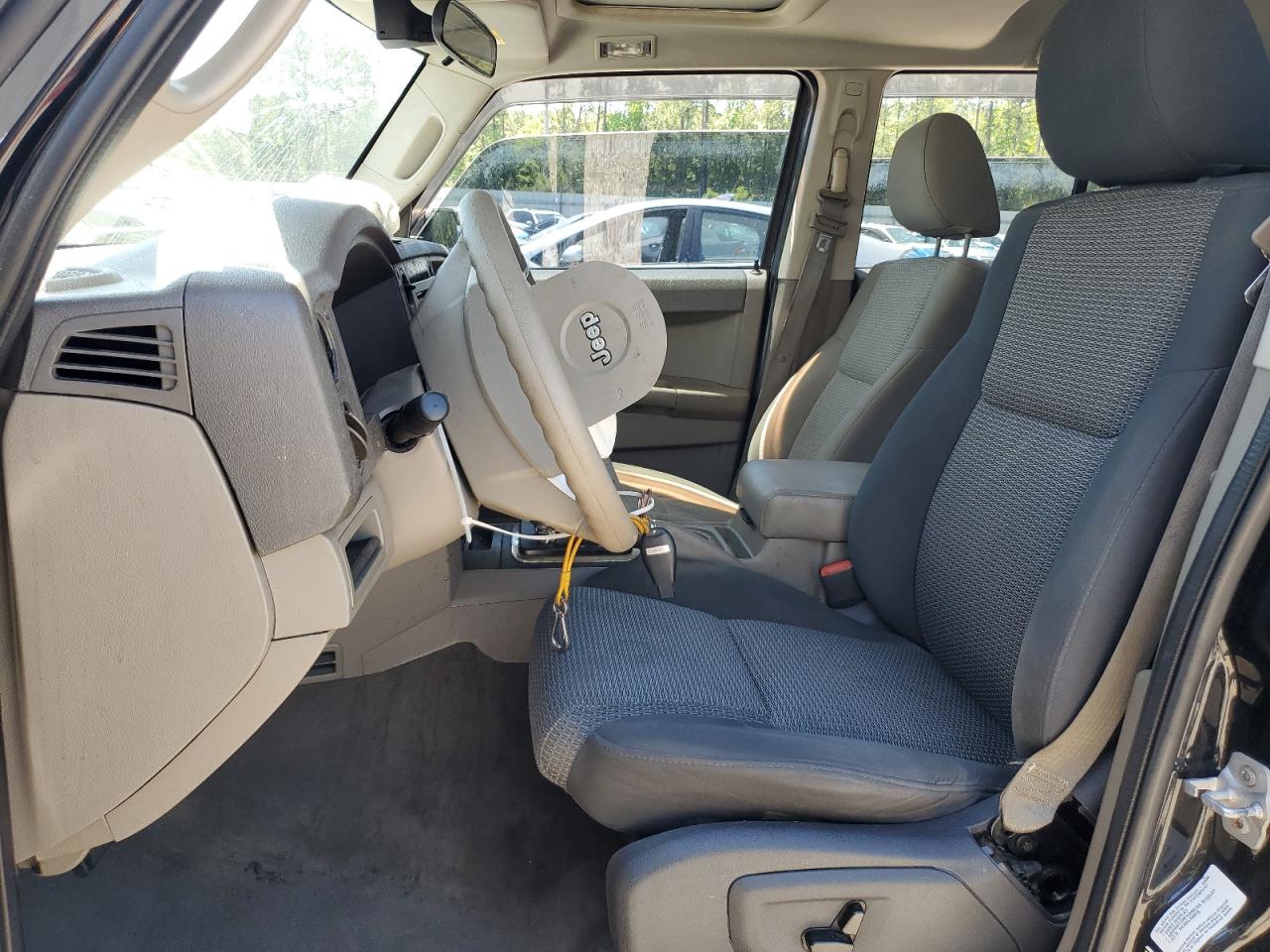 2009 Jeep Commander Sport VIN: 1J8HG48K99C551852 Lot: 55077775