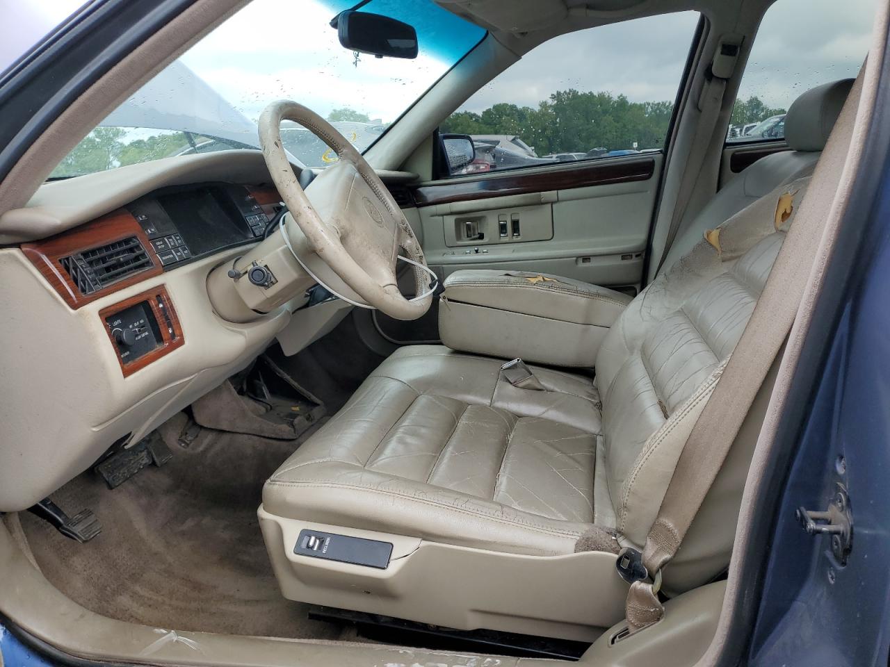 1995 Cadillac Deville VIN: 1G6KD52B3SU243924 Lot: 56945395