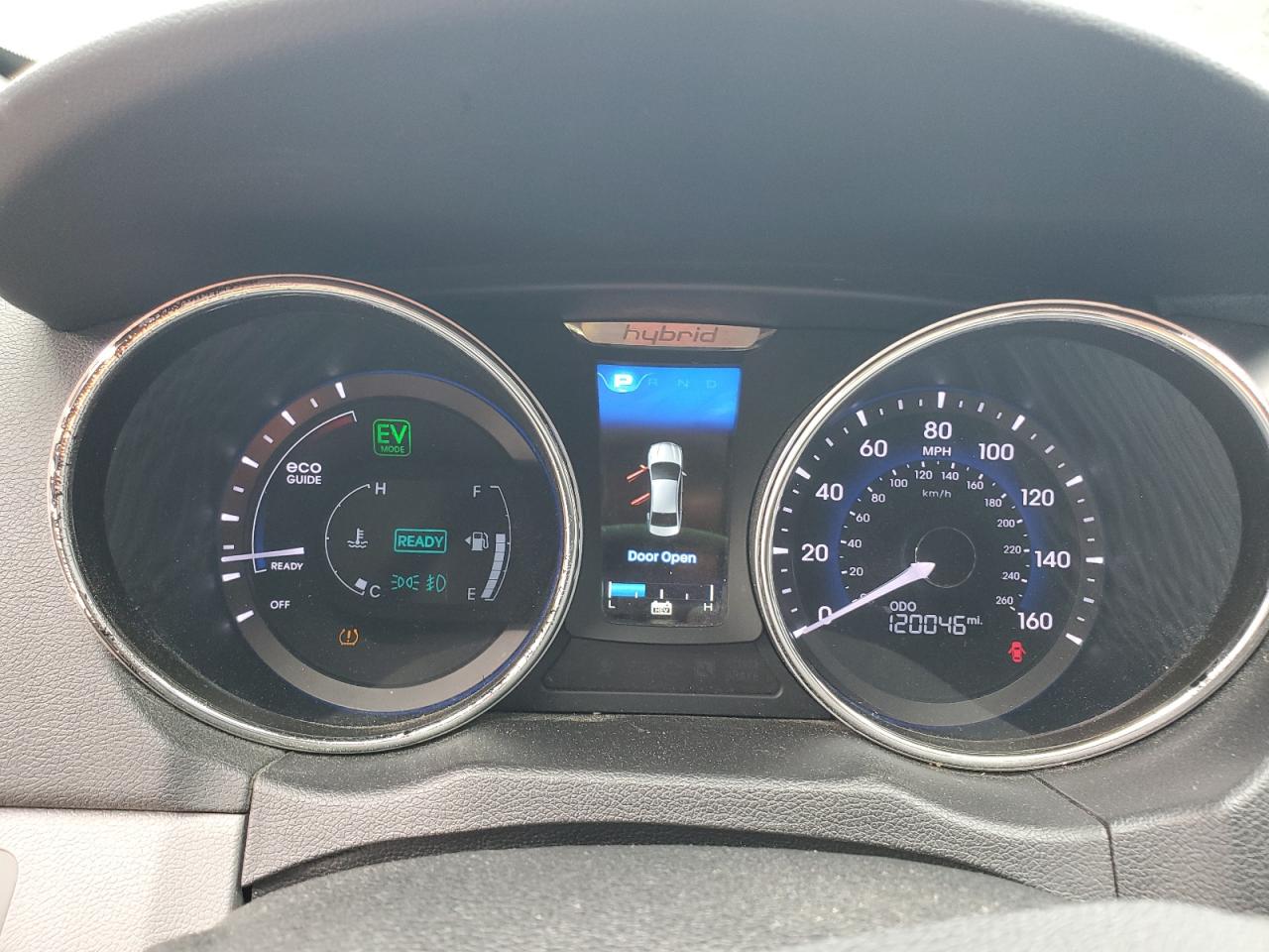 2015 Hyundai Sonata Hybrid VIN: KMHEC4A44FA135423 Lot: 56626725