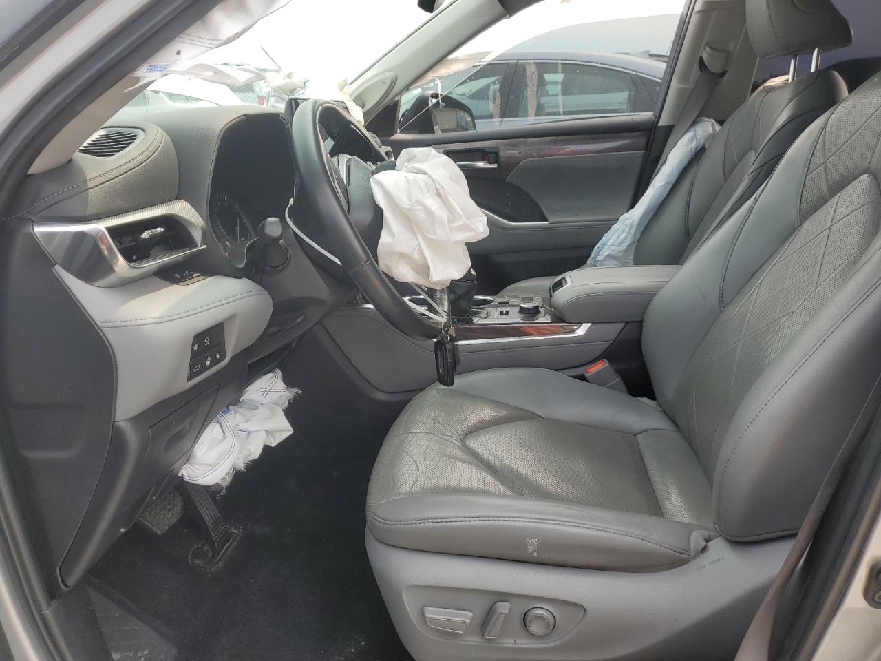 2022 Toyota Highlander Platinum VIN: 5TDFZRBH7NS215094 Lot: 58805075