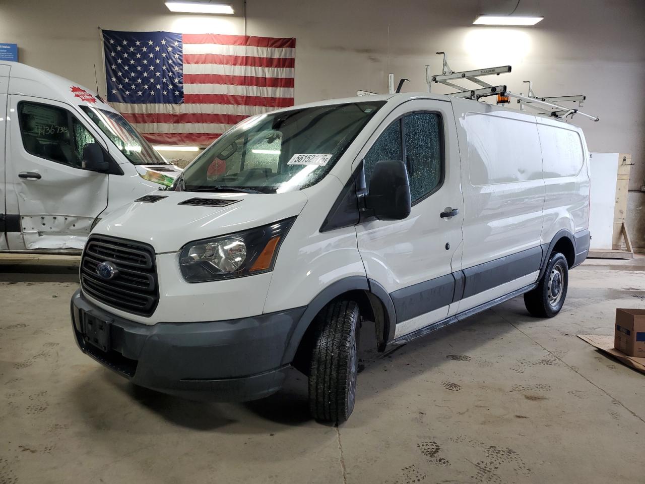 2015 Ford Transit T-250 للبيع في Elgin، IL - Side