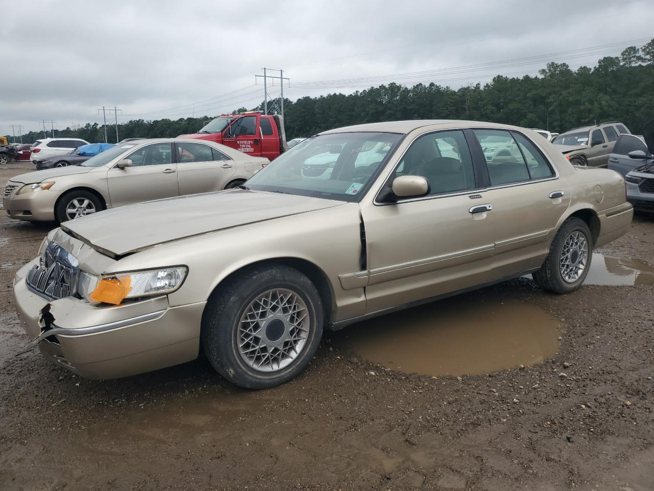 2000 Mercury Grand Marquis Gs