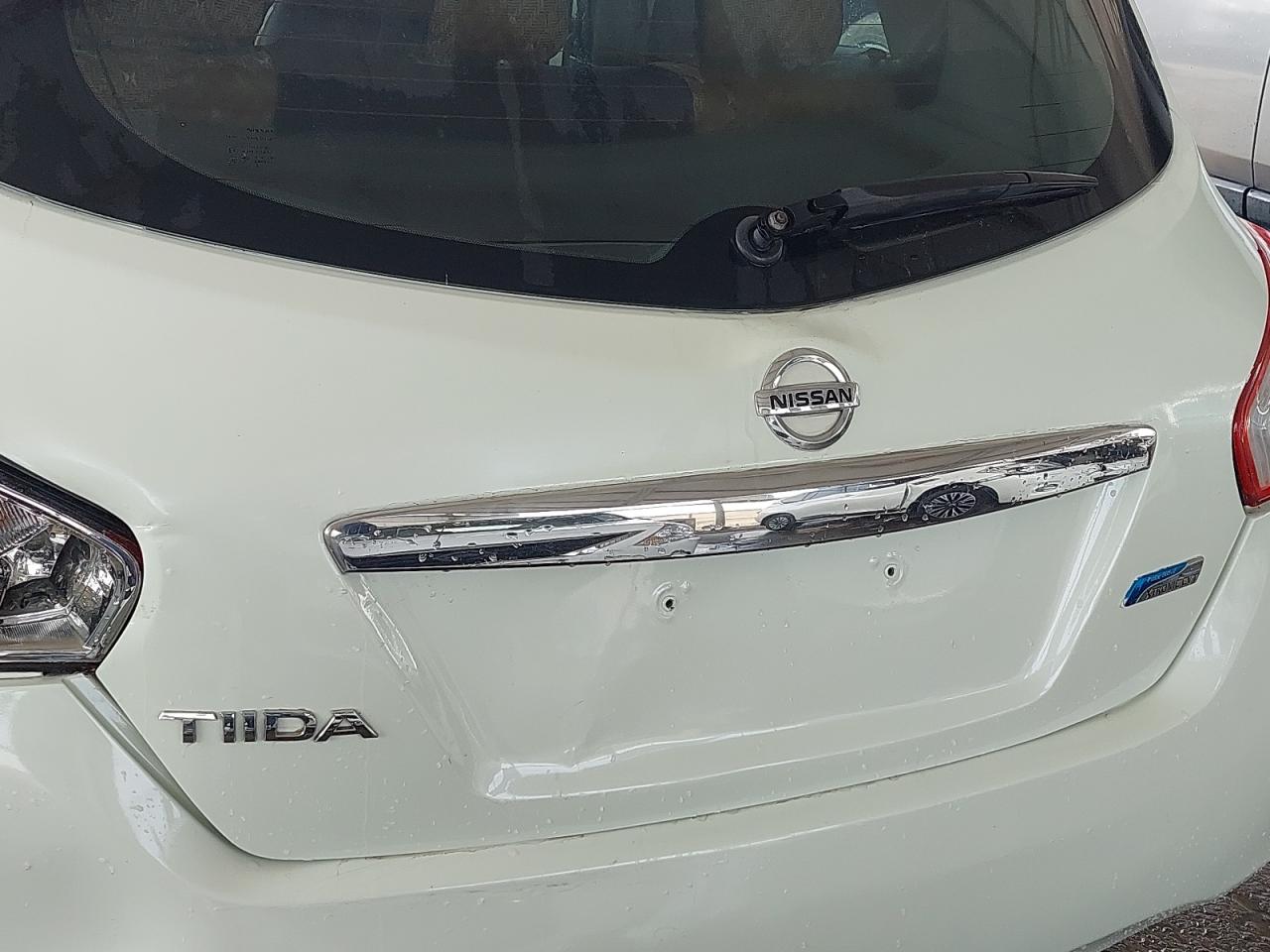 MNTBC2C94G6008804 - 2016 Nissan Tiida - #58644885