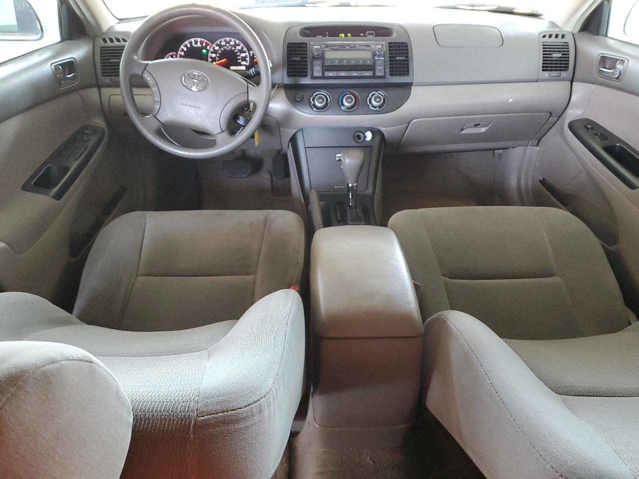 2005 Toyota Camry Le VIN: 4T1BE32K55U017396 Lot: 56883055
