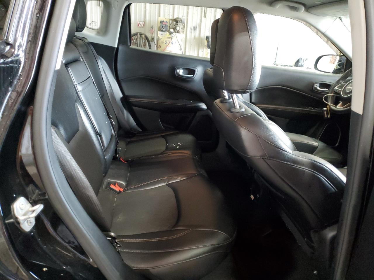 2018 Jeep Compass Latitude VIN: 3C4NJDBB6JT161675 Lot: 55267205