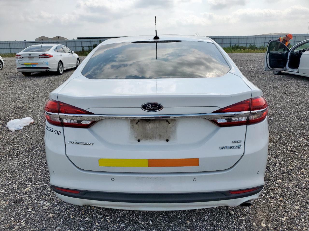 2018 Ford Fusion Se Hybrid VIN: 3FA6P0LU5JR129816 Lot: 54035005