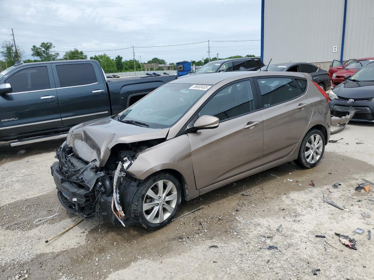 Lawrenceburg, KY에서 판매 중인 2014 Hyundai Accent Gls - Front End