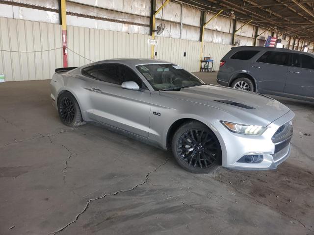 Coupet FORD MUSTANG 2017 Srebrny