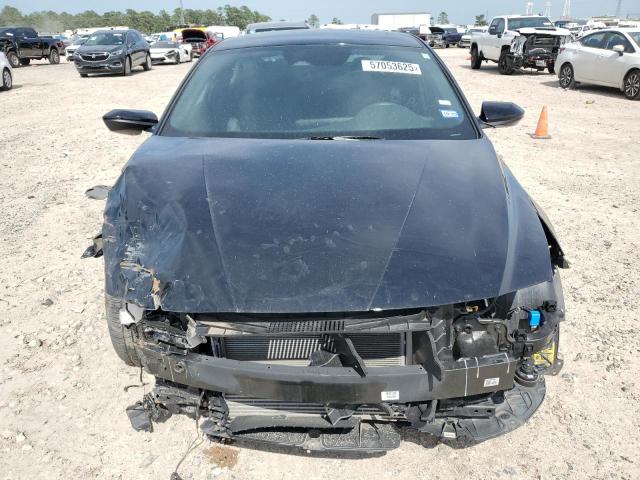  HYUNDAI ELANTRA 2023 Черный