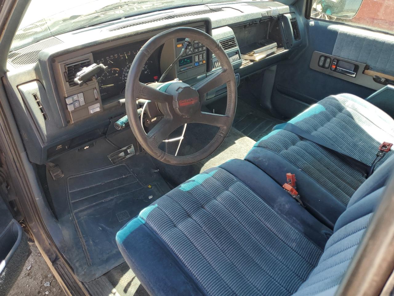 1994 Chevrolet Gmt-400 C1500 VIN: 2GCEC19K6R1294447 Lot: 55354785