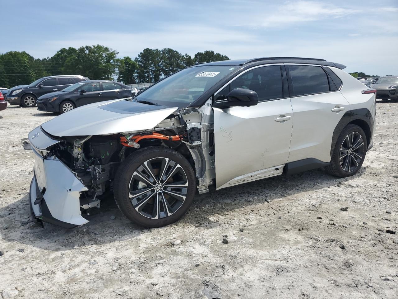 その他 user_2624f3ab 2024 TOYOTA BZ4X XLE | JTMAAAAAXRA031813