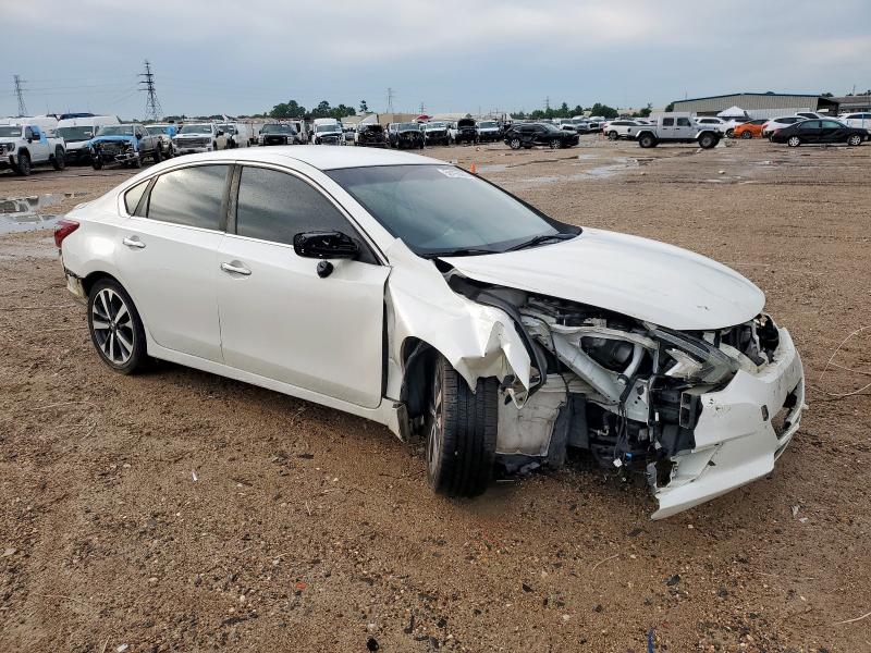  NISSAN ALTIMA 2017 White