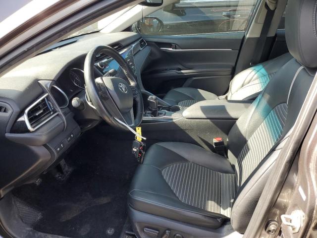  TOYOTA CAMRY 2018 Szary