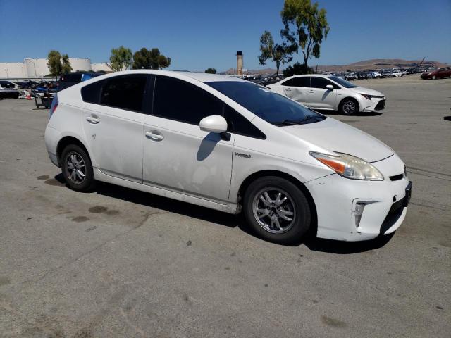  TOYOTA PRIUS 2014 White