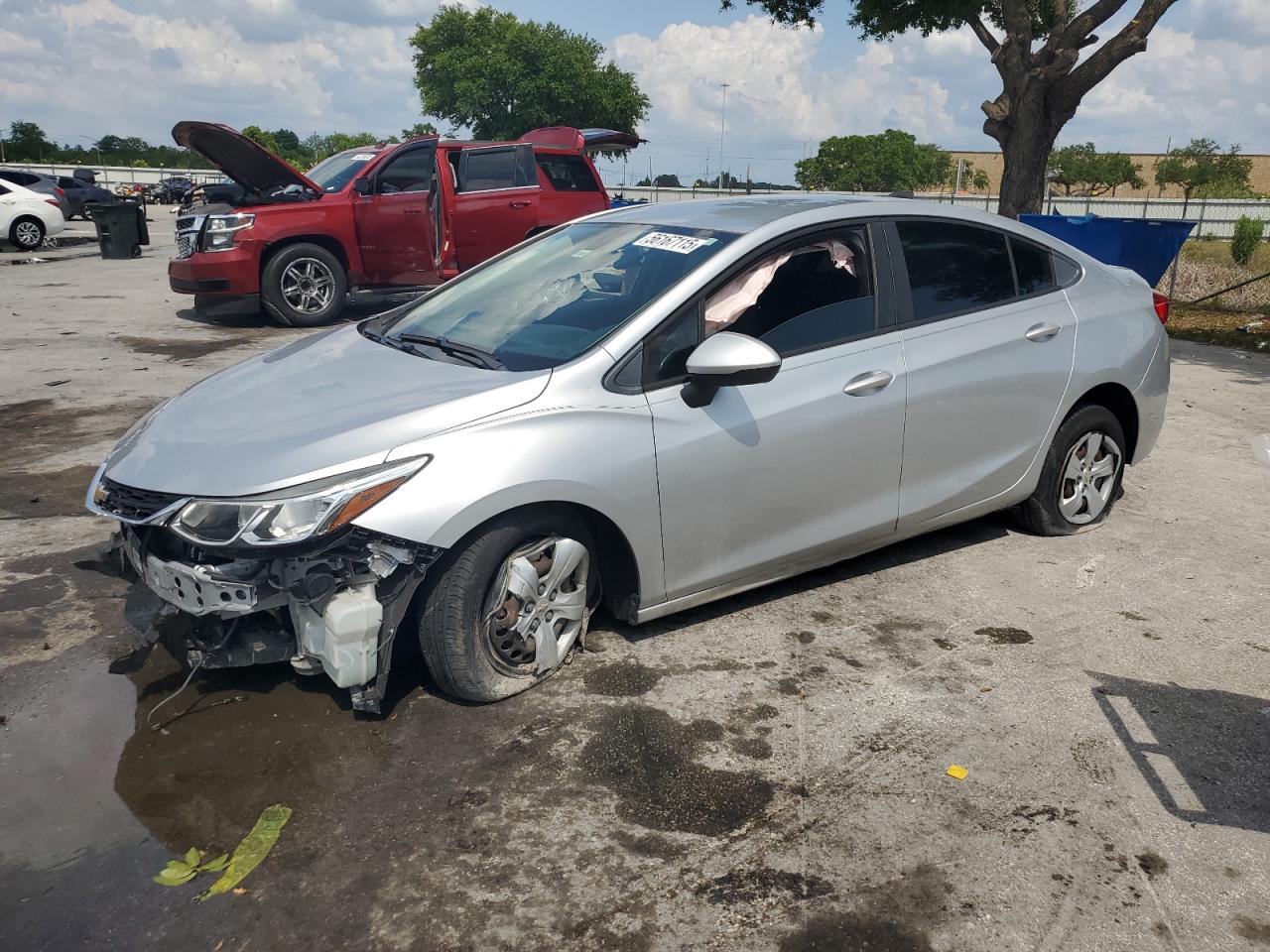 2018 Chevrolet Cruze Ls for Sale in Orlando, FL - Front End