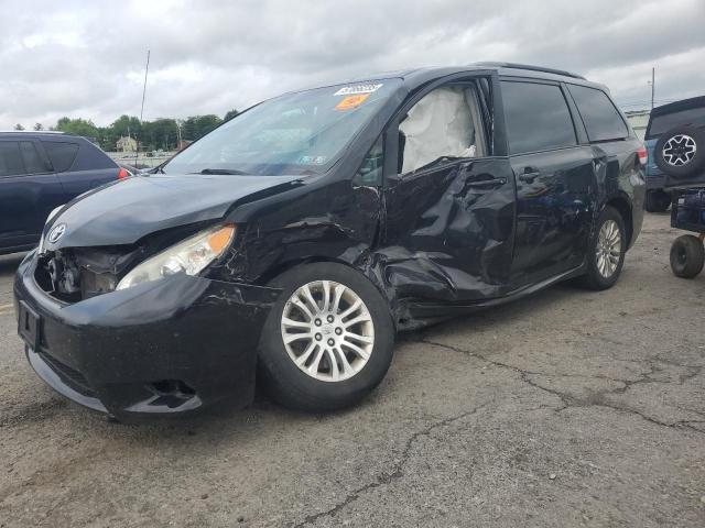 2013 Toyota Sienna Xle