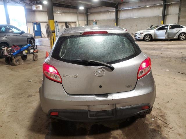  MAZDA 2 2012 Silver