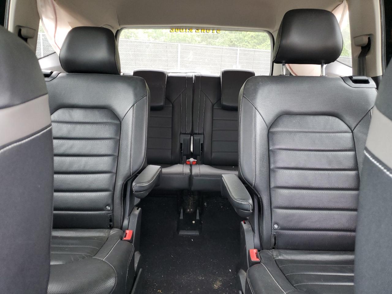2021 Volkswagen Atlas Sel Premium VIN: 1V2TR2CA2MC513384 Lot: 56565305