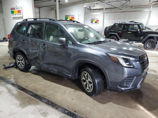  SUBARU FORESTER 2022 Srebrny