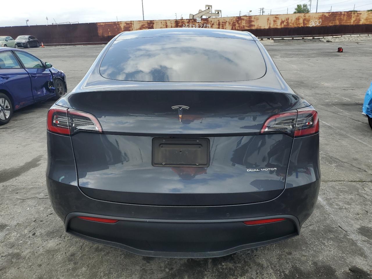 2021 Tesla Model Y VIN: 5YJYGDEE8MF218012 Lot: 56984465