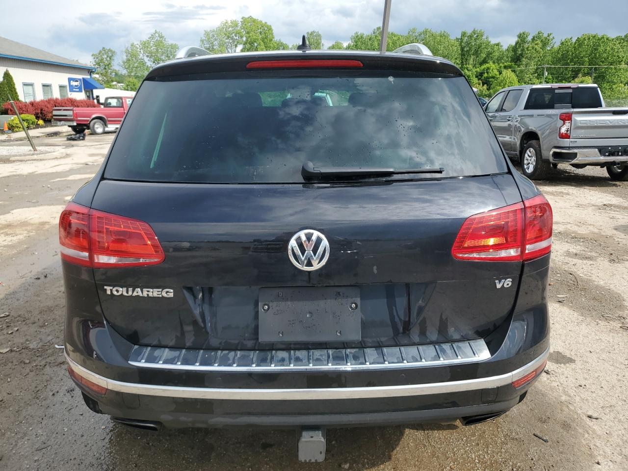 2016 Volkswagen Touareg Sport VIN: WVGEF9BP3GD008823 Lot: 56838985