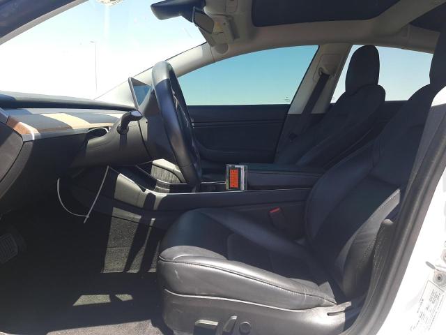  TESLA MODEL 3 2019 Белы