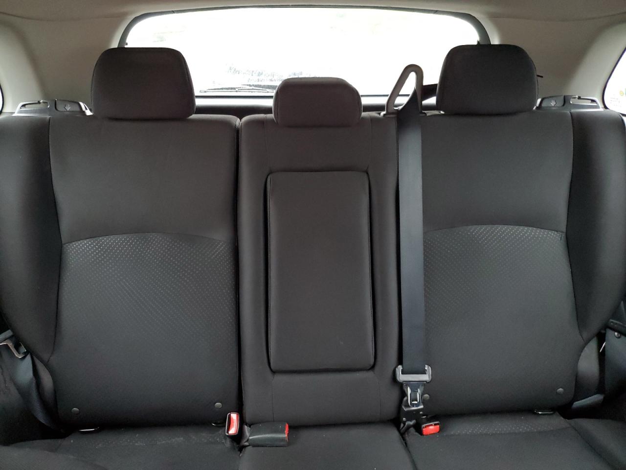 2015 Mitsubishi Outlander Sport Es VIN: 4A4AR3AWXFE044011 Lot: 56977885