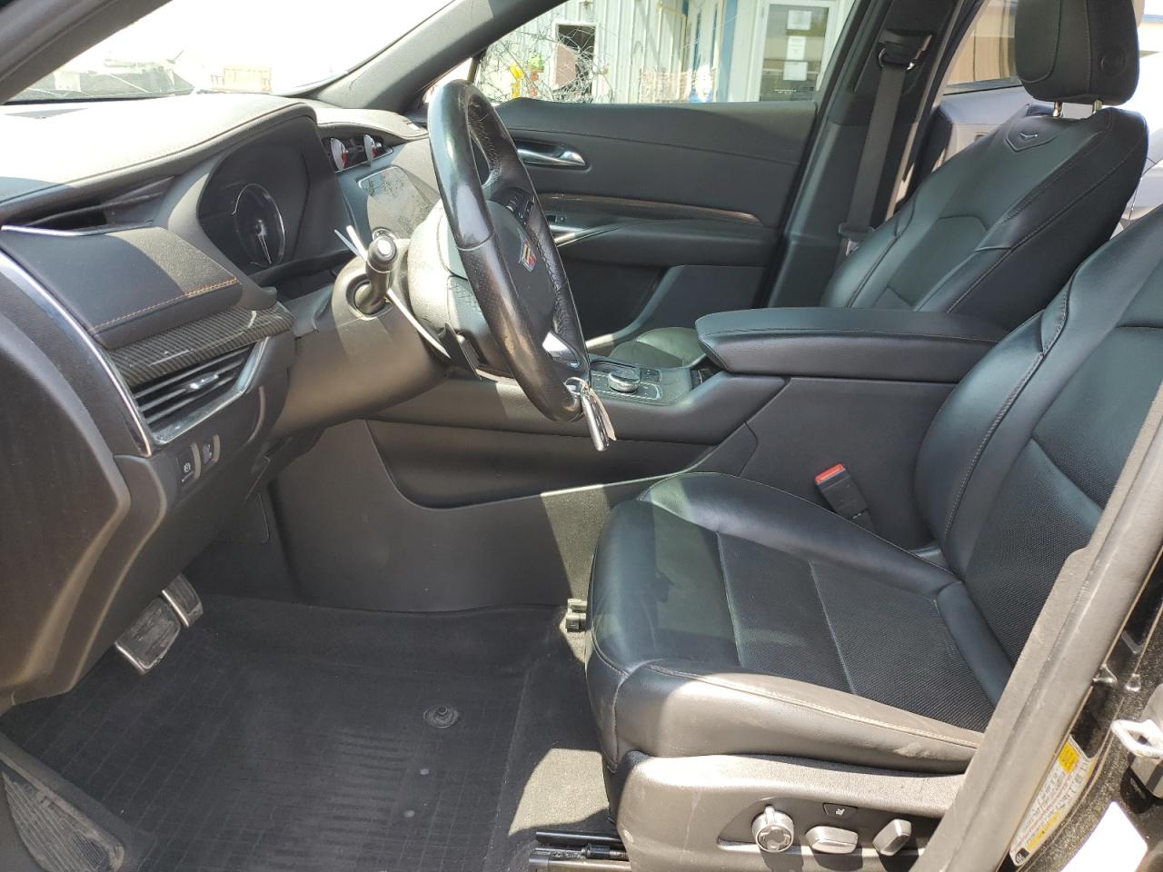 2019 Cadillac Xt4 Sport VIN: 1GYFZFR40KF229393 Lot: 56395665