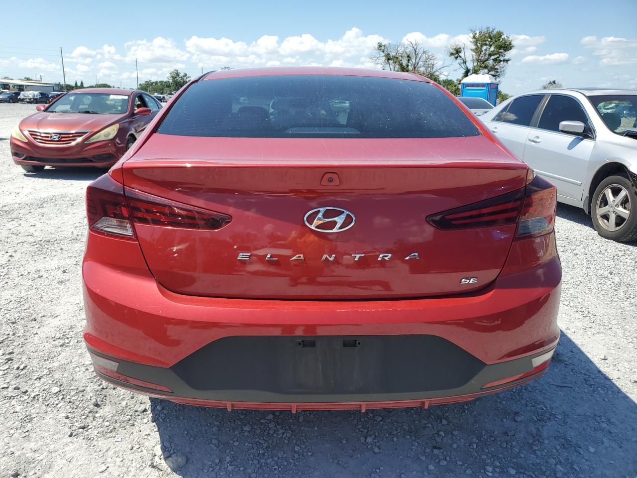 2020 Hyundai Elantra Se VIN: 5NPD74LF8LH513587 Lot: 56713585