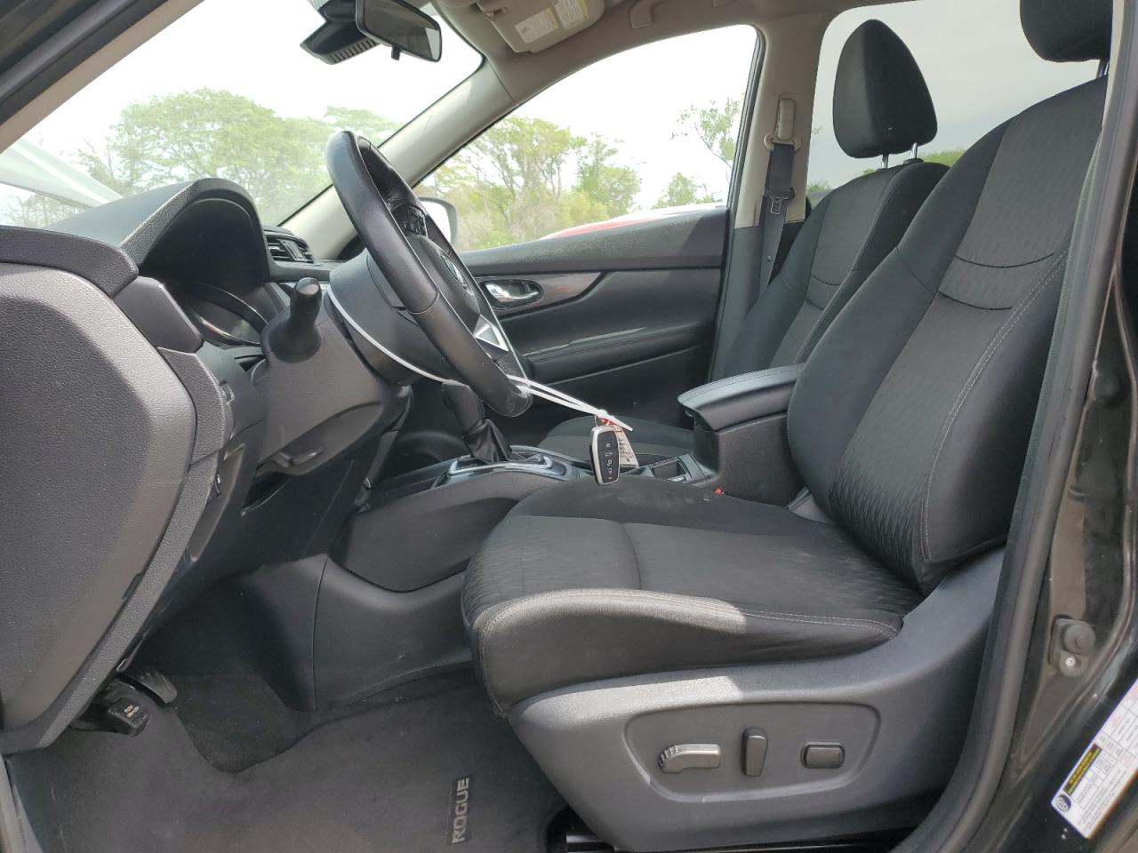 2019 Nissan Rogue S VIN: KNMAT2MT9KP500213 Lot: 57118375