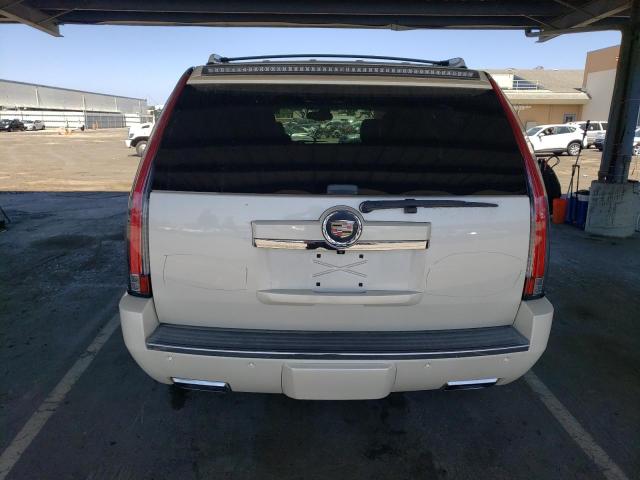  CADILLAC ESCALADE 2013 White