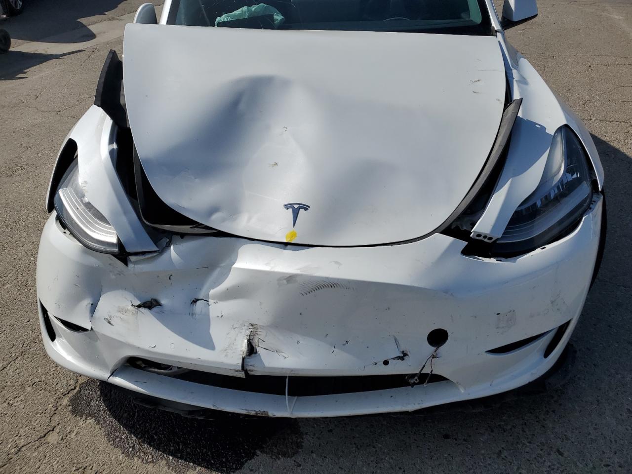 2020 Tesla Model Y VIN: 5YJYGDEF1LF005815 Lot: 57323595