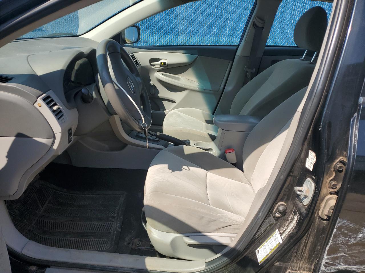 2009 Toyota Corolla Base VIN: 2T1BU40EX9C038466 Lot: 56911275