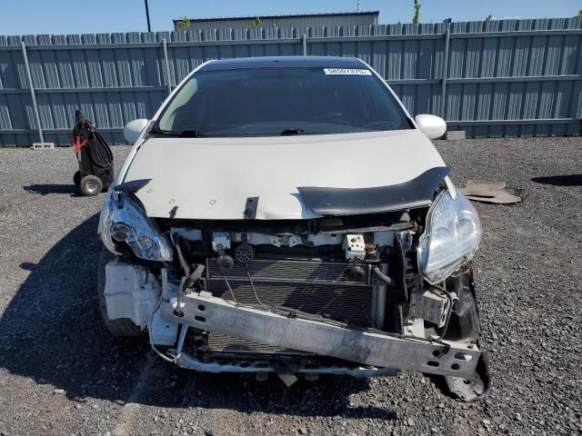  TOYOTA PRIUS 2015 Белы