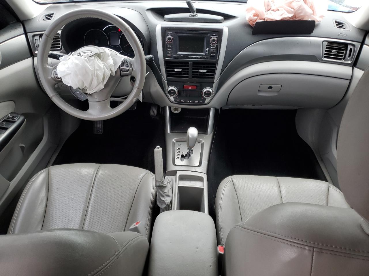 JF2SHAGC0BH720556 2011 Subaru Forester Touring