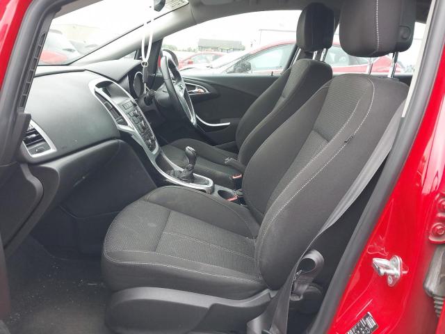 2014 VAUXHALL ASTRA SRI