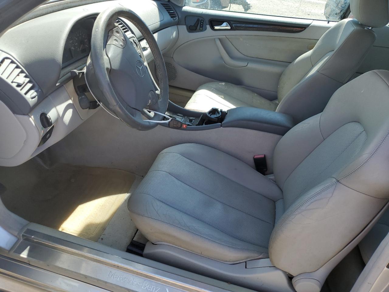 2001 Mercedes-Benz Clk 430 VIN: WDBLK70G81T069854 Lot: 55624715