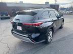 North Billerica, MA에서 판매 중인 2022 Toyota Highlander Platinum - Normal Wear