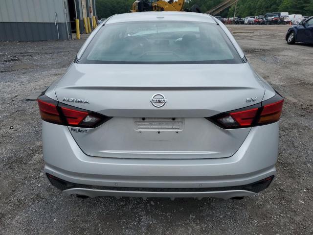 NISSAN ALTIMA 2019 Srebrny