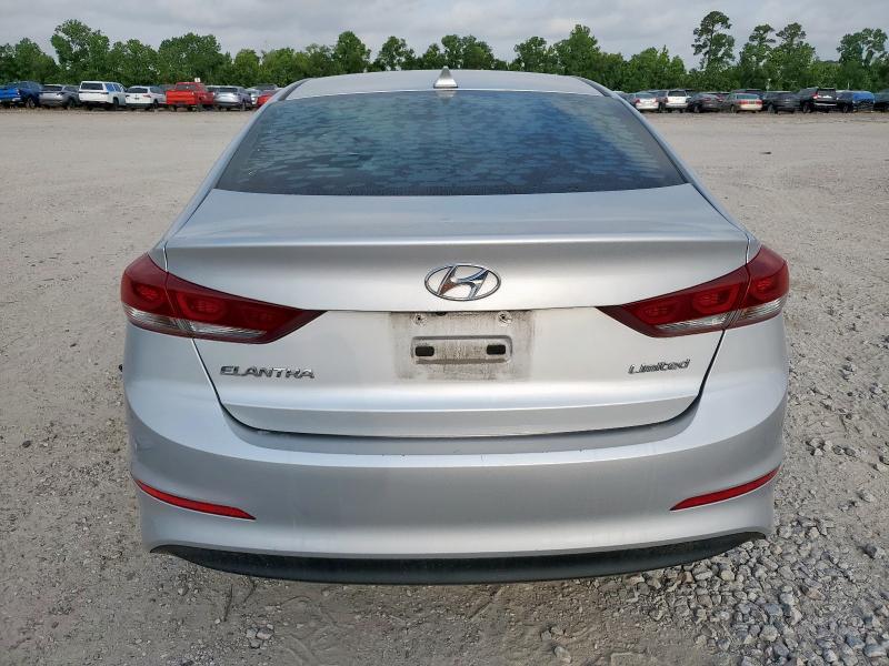 HYUNDAI ELANTRA 2017 Серебристый