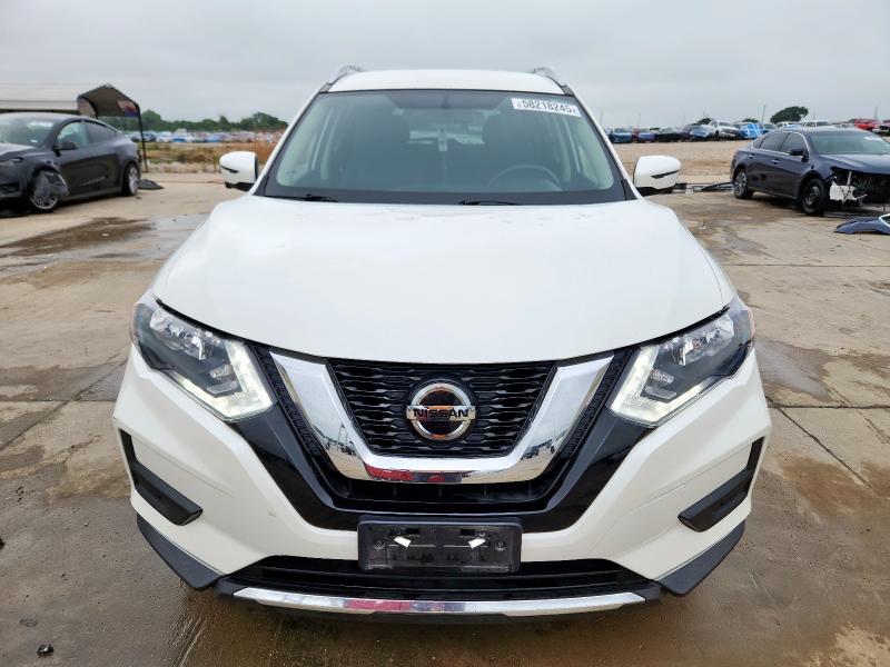  NISSAN ROGUE 2018 Белы