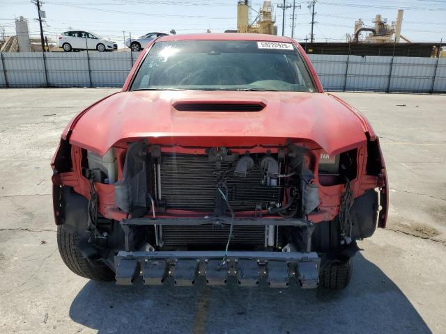  TOYOTA TACOMA 2018 Czerwony