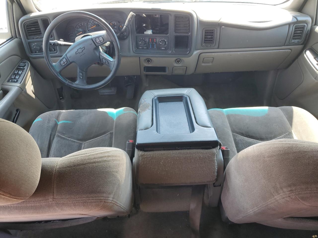 2005 Chevrolet Suburban C1500 VIN: 3GNEC16Z25G104721 Lot: 55809235