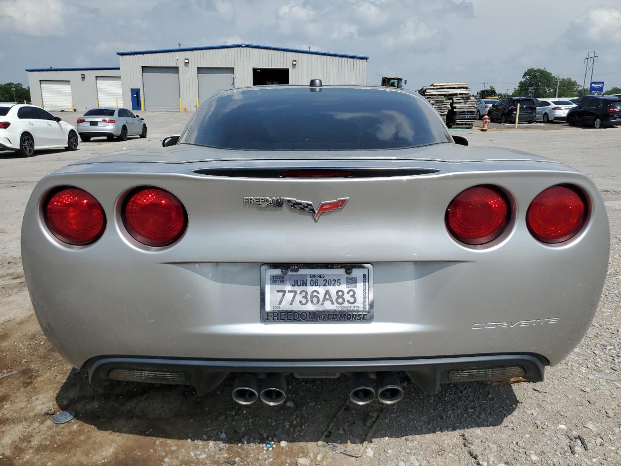 2005 Chevrolet Corvette VIN: 1G1YY24U355112704 Lot: 56691785