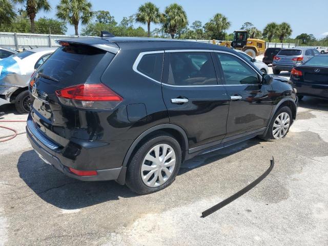  NISSAN ROGUE 2017 Черный