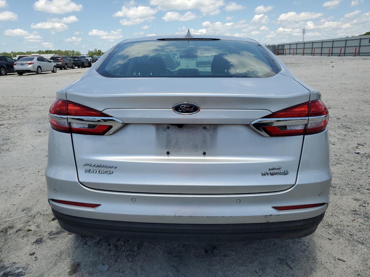 2019 Ford Fusion Se VIN: 3FA6P0LU0KR193764 Lot: 57050085
